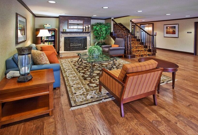 فندق Country Inn & Suites By Radisson, Rome, Ga