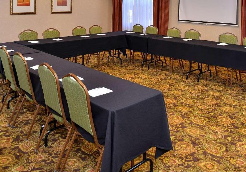 فندق Country Inn & Suites By Radisson, Stone Mountain, Ga