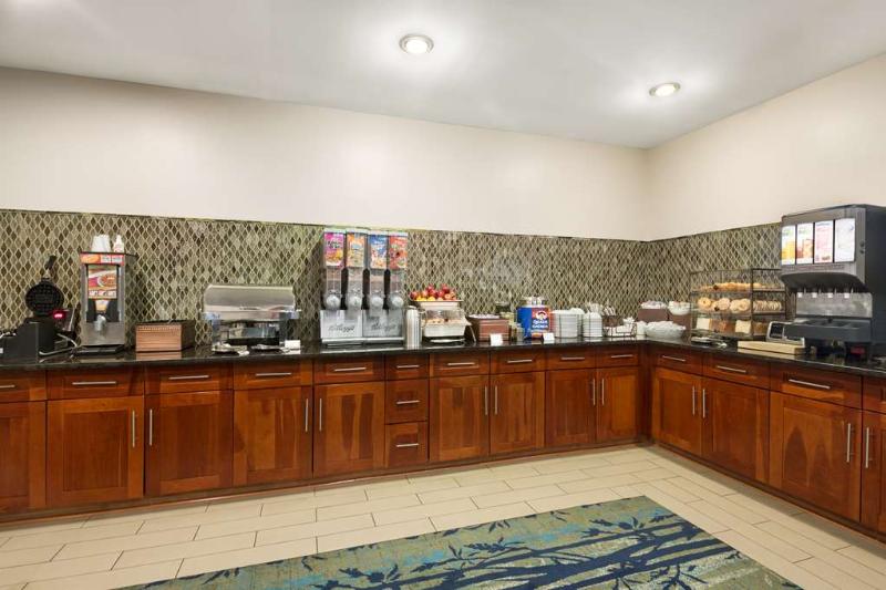 Отель Country Inn & Suites By Radisson, Washington Dulles International Airport, Va