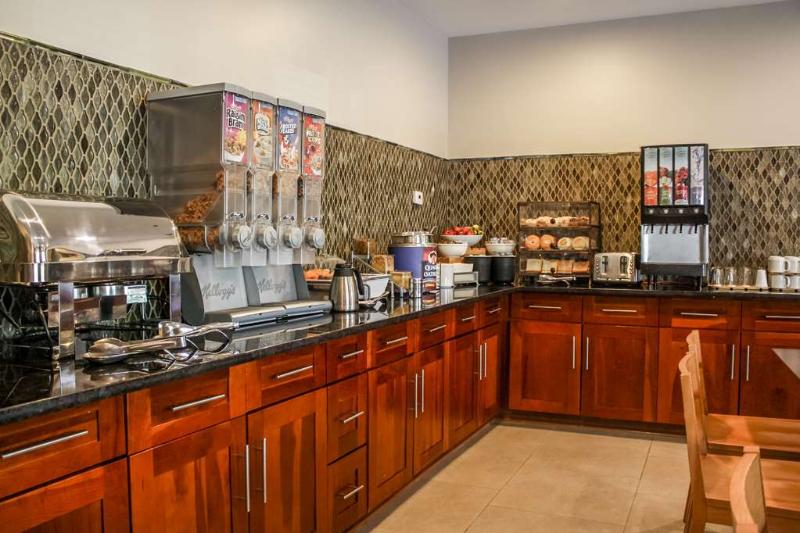 Отель Country Inn & Suites By Radisson, Washington Dulles International Airport, Va