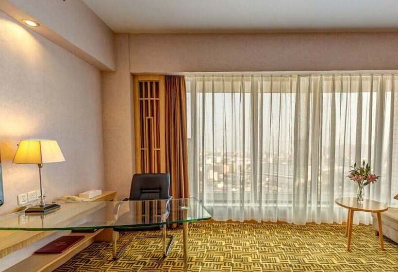 בית מלון כפרי Crowne Plaza Zhanjiang, An Ihg