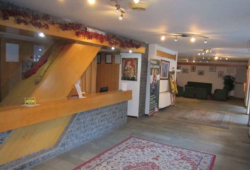 호텔 De La Telecabine