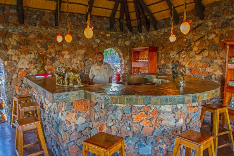 Отель Eagle Tented Lodge & Spa Etosha