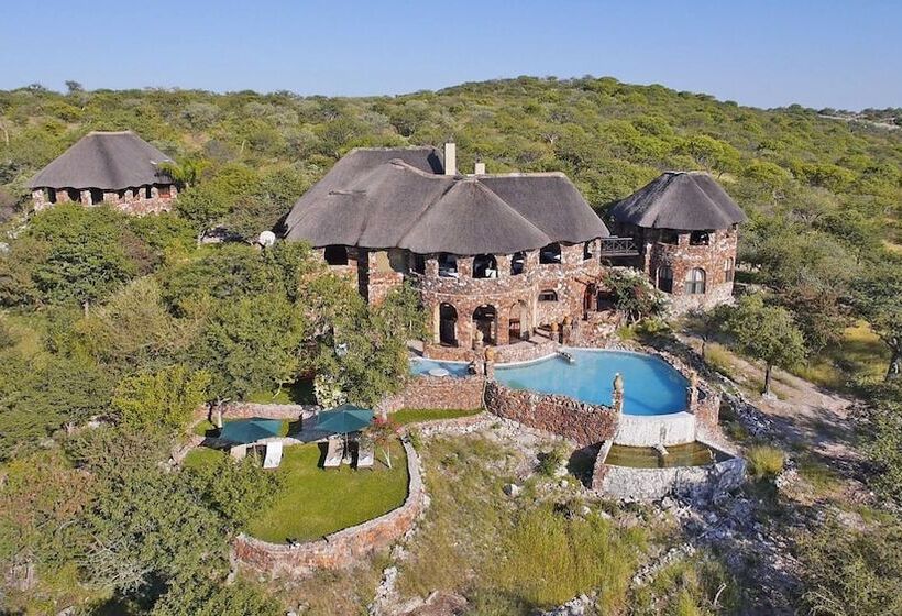 Отель Eagle Tented Lodge & Spa Etosha