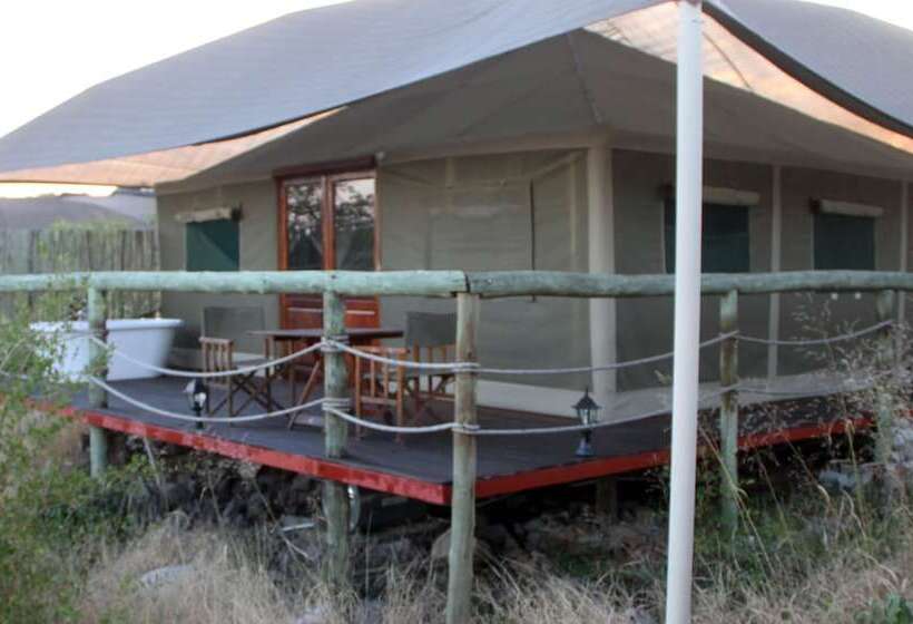 Отель Eagle Tented Lodge & Spa Etosha