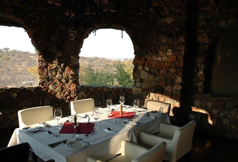 Отель Eagle Tented Lodge & Spa Etosha