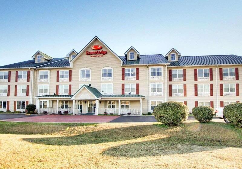 فندق Econo Lodge Inn & Suites