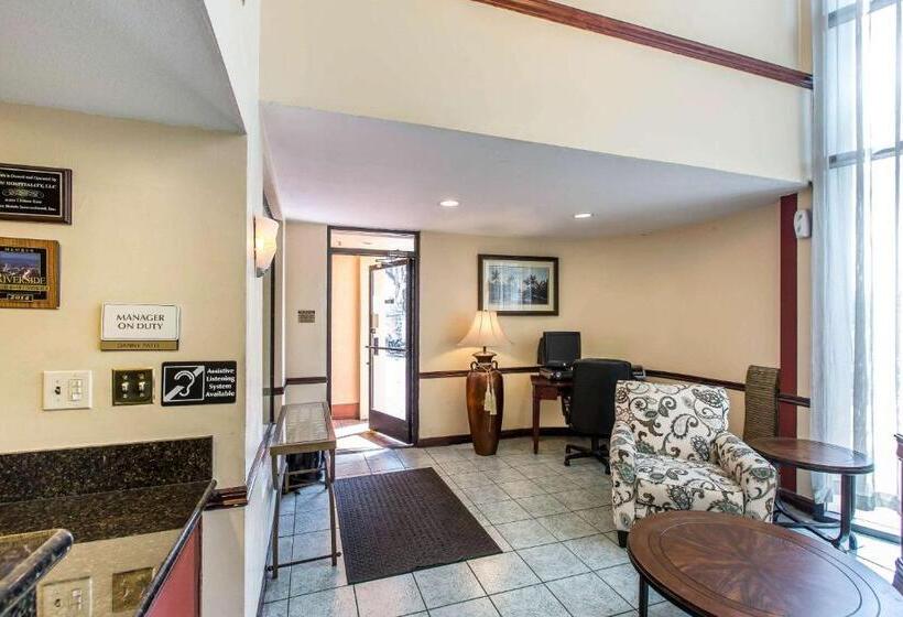 בית מלון כפרי Econo Lodge Inn & Suites Riverside  Corona