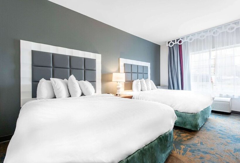 فندق Best Western Erie Inn & Suites