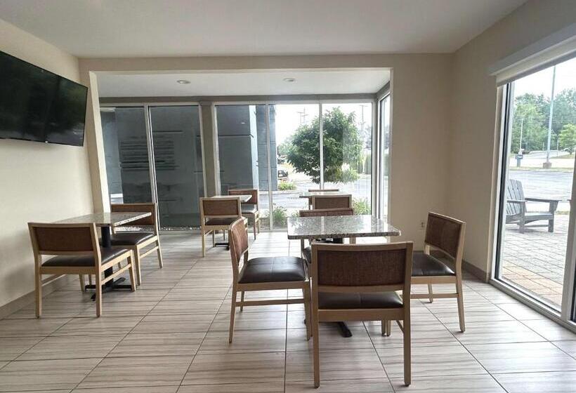 فندق Best Western Erie Inn & Suites