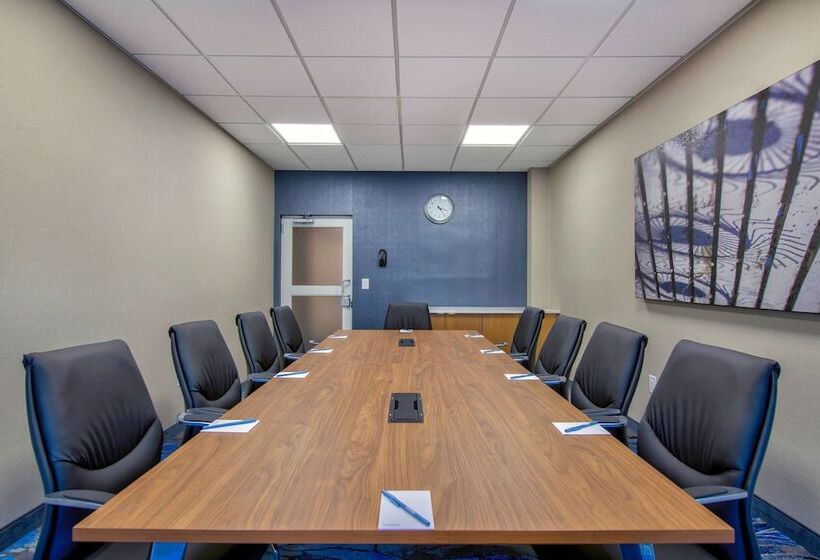 ホテル Fairfield Inn & Suites By Marriott Cortland