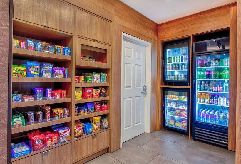 ホテル Fairfield Inn & Suites By Marriott Cortland