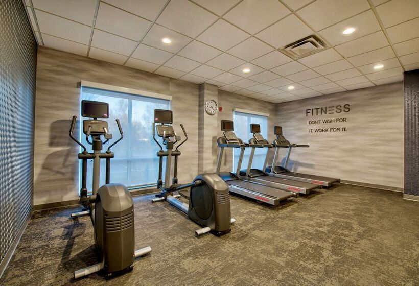 ホテル Fairfield Inn & Suites By Marriott Cortland