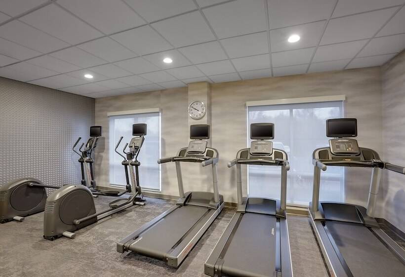 ホテル Fairfield Inn & Suites By Marriott Cortland