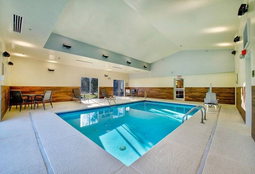 ホテル Fairfield Inn & Suites By Marriott Cortland