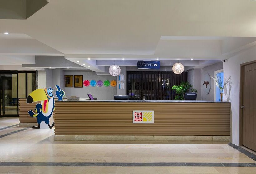 酒店 Fun & Sun Family Club Saphire