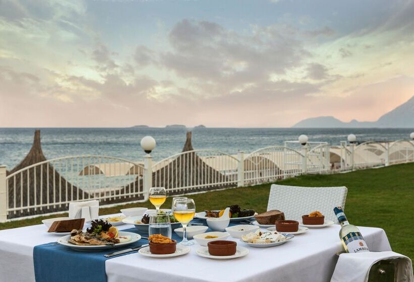 هتل Fun & Sun Family Club Saphire