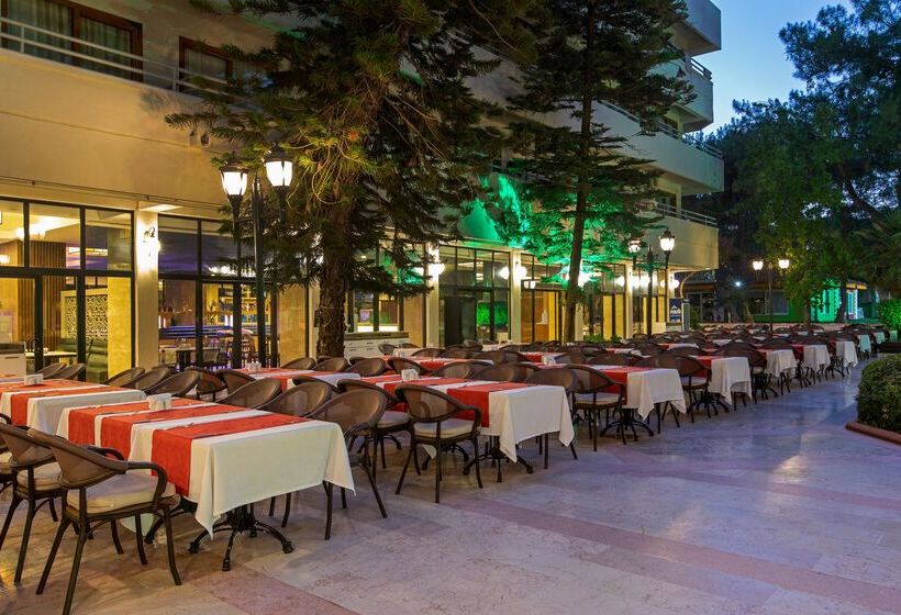 酒店 Fun & Sun Family Club Saphire