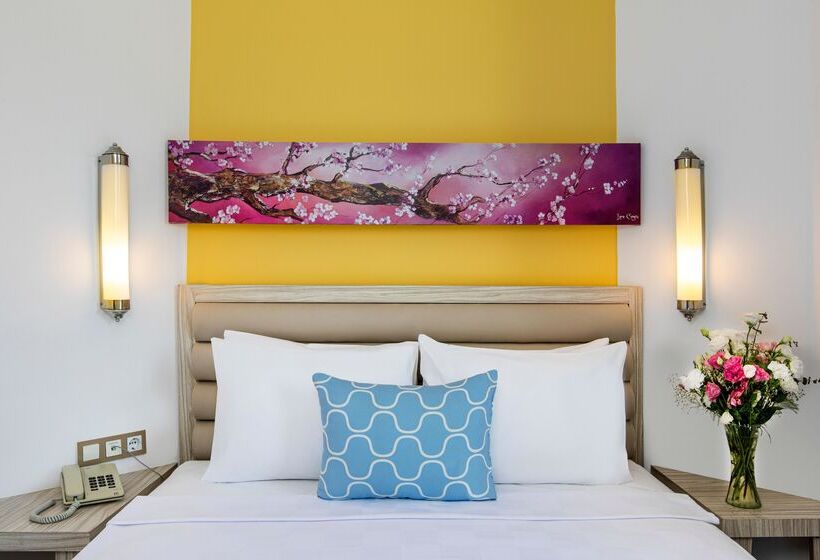 هتل Fun & Sun Family Club Saphire