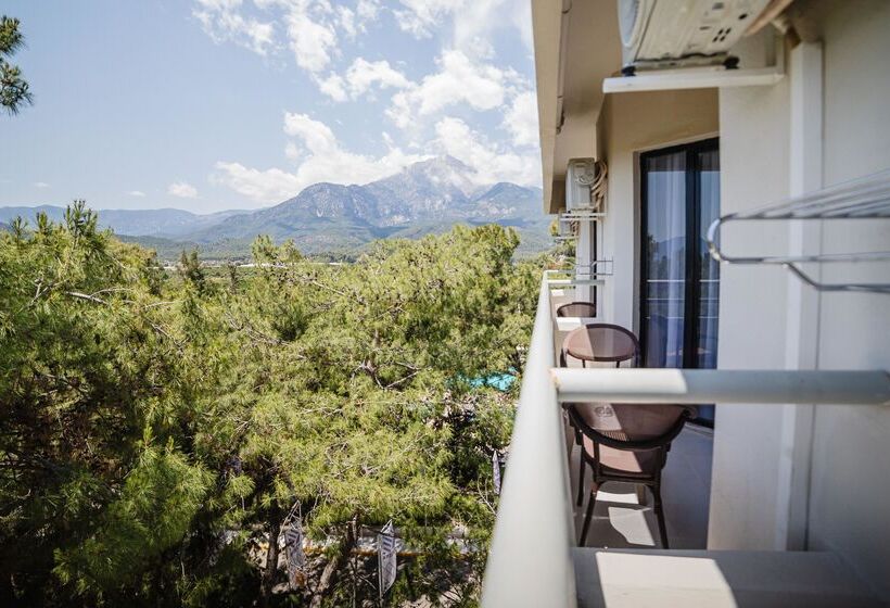 酒店 Fun & Sun Family Club Saphire