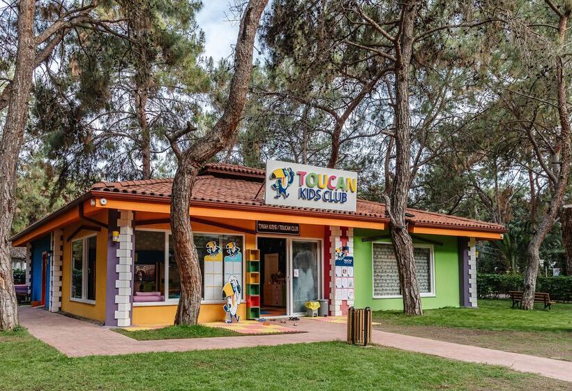 هتل Fun & Sun Family Club Saphire