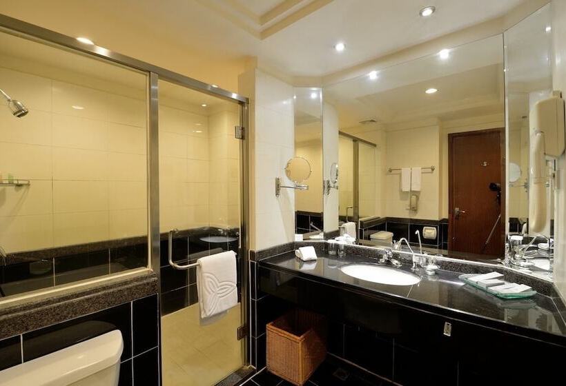 Gladden Hotel Shilong