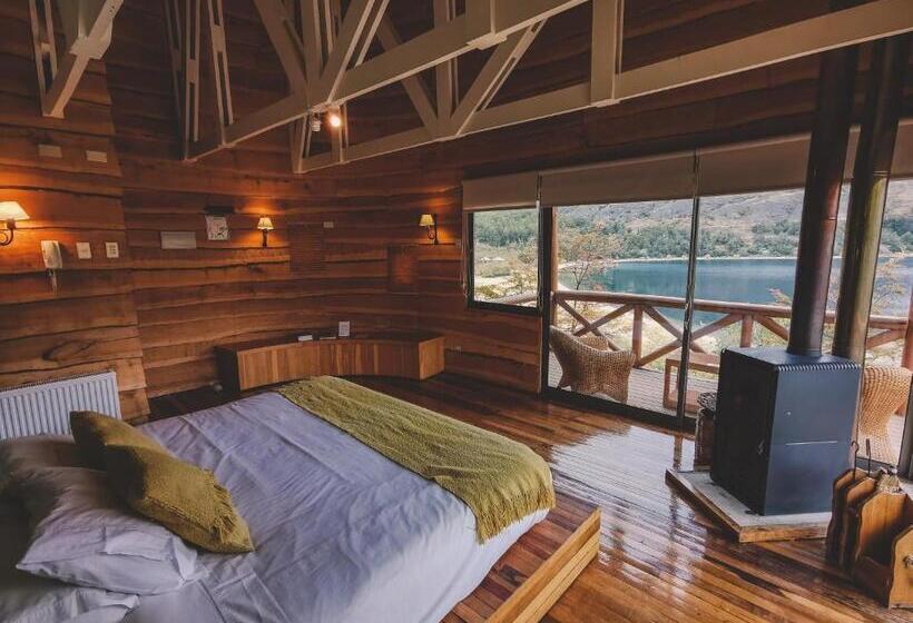 Отель Hacienda Tres Lagos