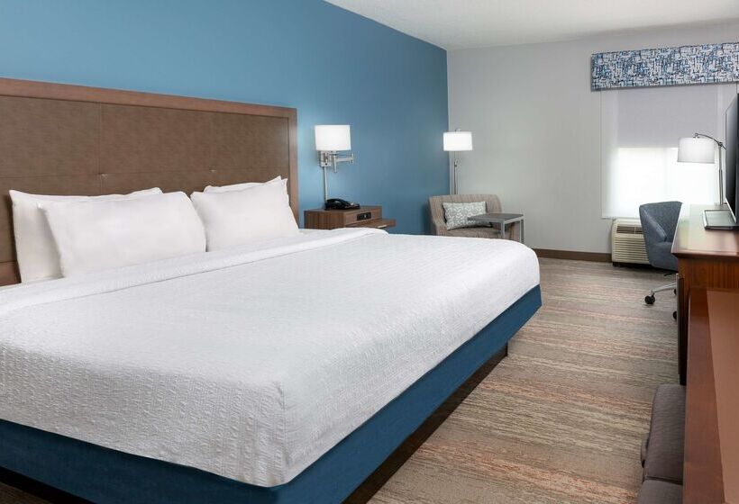 فندق Hampton Inn Charlotteuptown
