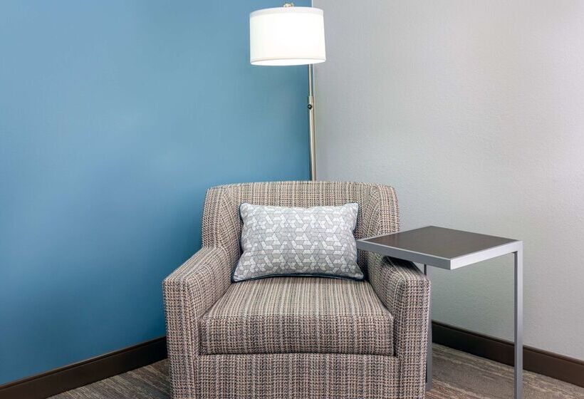 فندق Hampton Inn Charlotteuptown