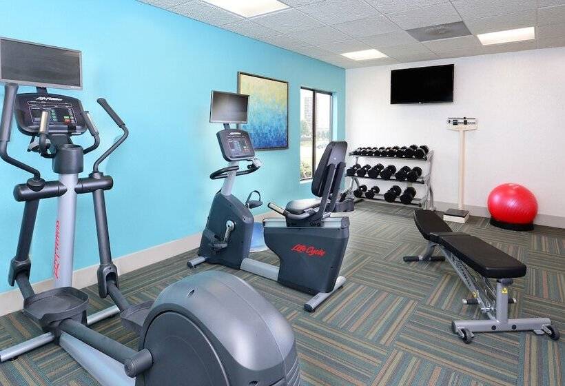 هتل Holiday Inn Express & Suites Raleigh Durham Airport At Rtp, An Ihg