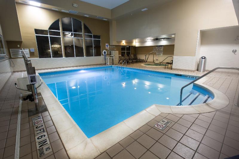 فندق Holiday Inn Express Alpharetta   Roswell, An Ihg