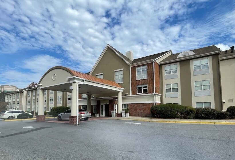 فندق Holiday Inn Express Alpharetta   Roswell, An Ihg