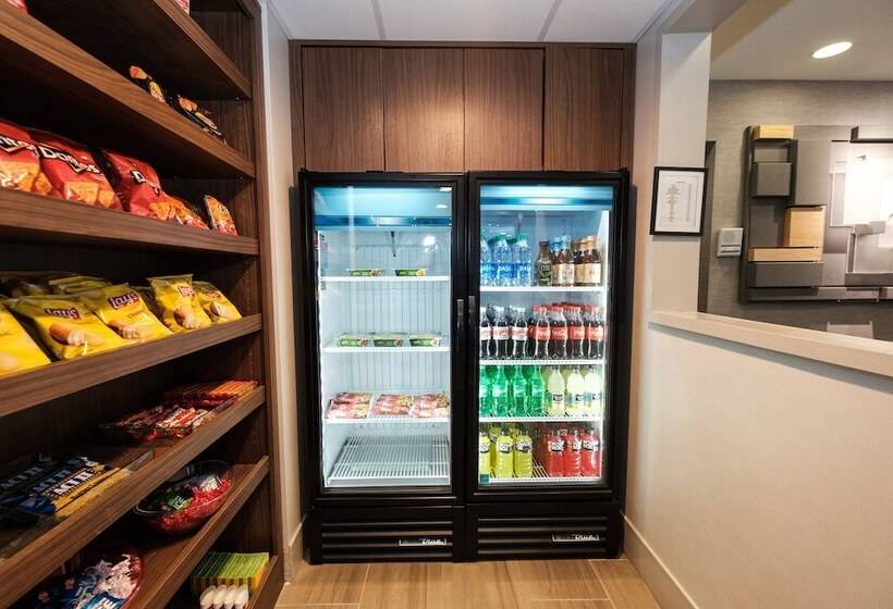 فندق Holiday Inn Express Alpharetta   Roswell, An Ihg