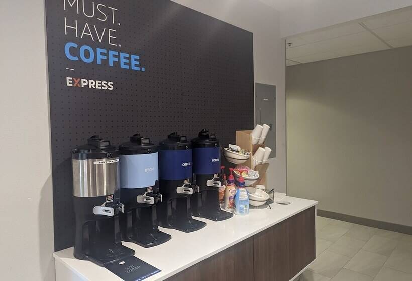 בית מלון כפרי Holiday Inn Express & Suites Salt Lake City N  Bountiful