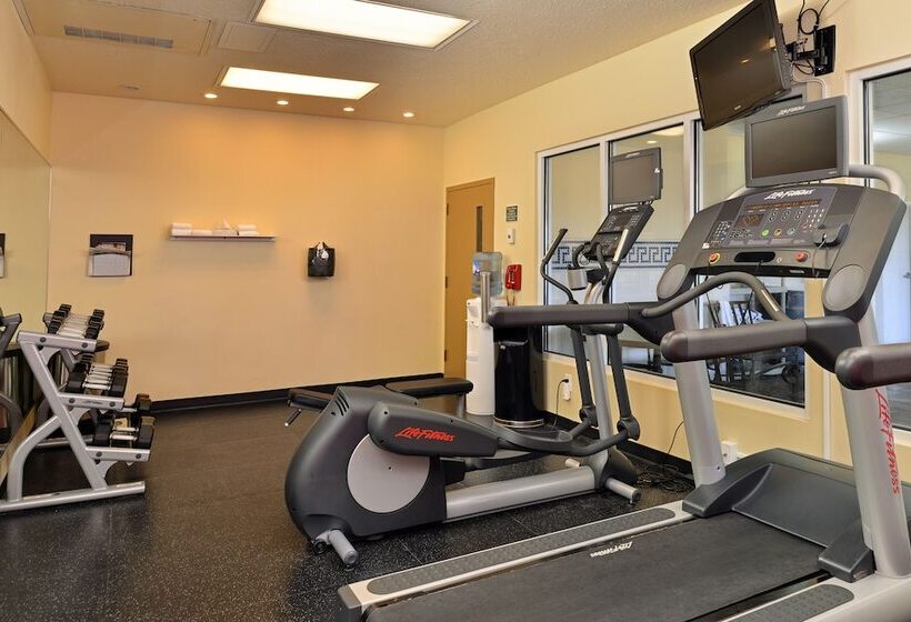 בית מלון כפרי Holiday Inn Express & Suites Salt Lake City N  Bountiful