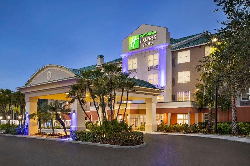 בית מלון כפרי Holiday Inn Express & Suites Sarasota East, An Ihg