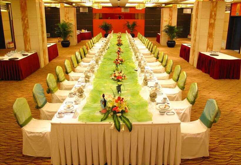 ホテル Howard Johnson Ginwa Plaza