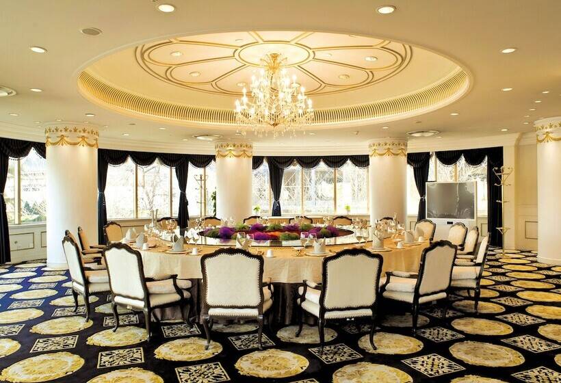 ホテル Howard Johnson Ginwa Plaza