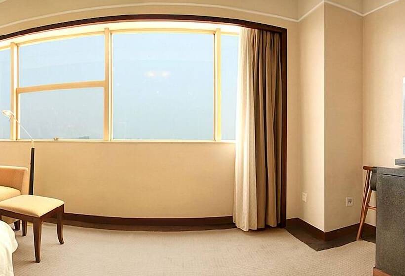 ホテル Howard Johnson Ginwa Plaza