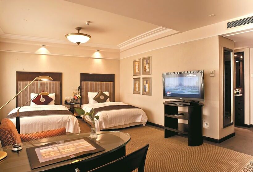 ホテル Howard Johnson Ginwa Plaza