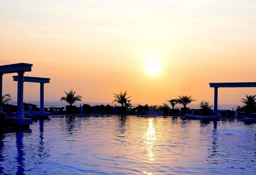 Korumar Hotel Deluxe