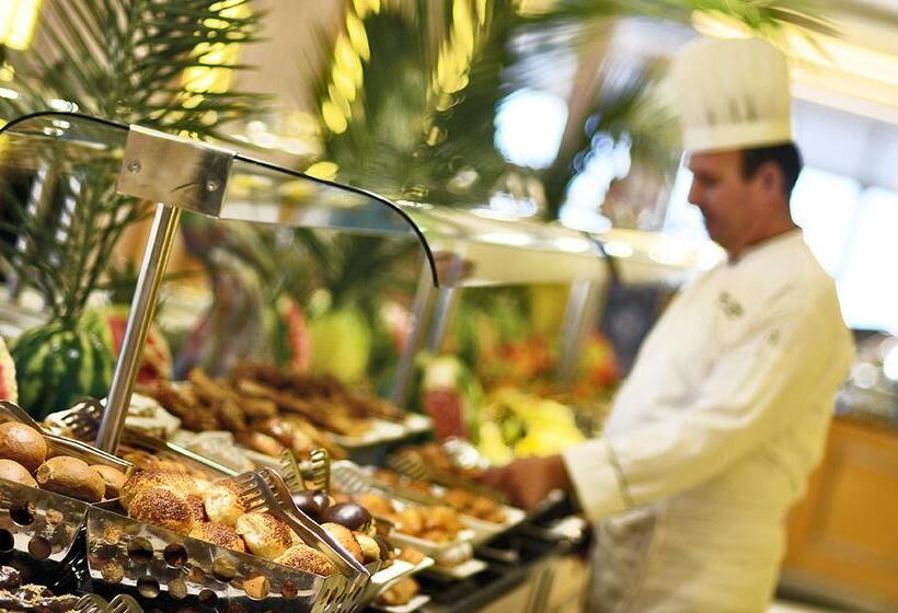 Korumar Hotel Deluxe