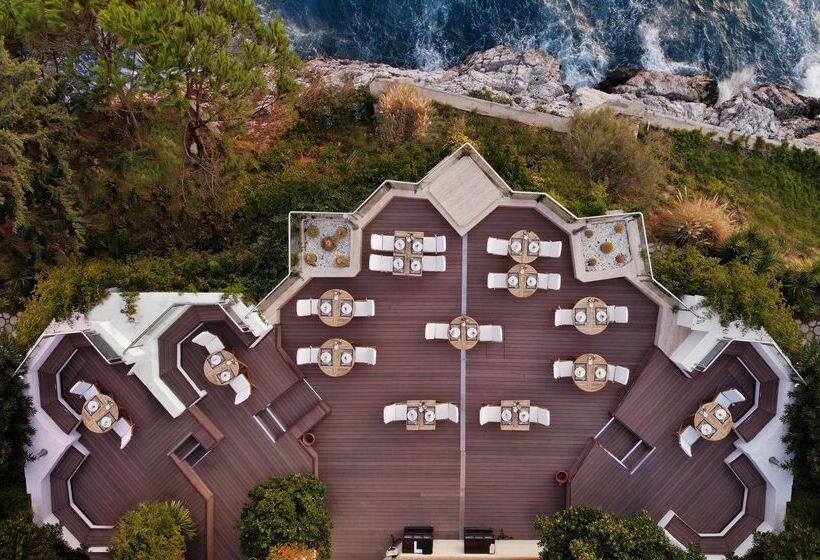 Korumar Hotel Deluxe