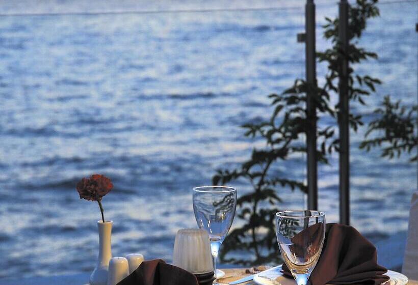 Korumar Hotel Deluxe