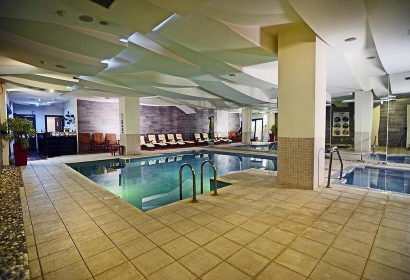 Korumar Hotel Deluxe