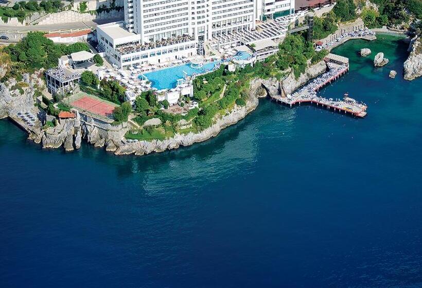 Korumar Hotel Deluxe