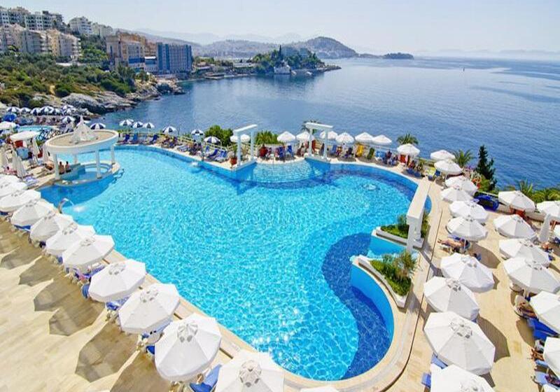 Korumar Hotel Deluxe