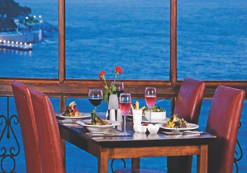 Korumar Hotel Deluxe