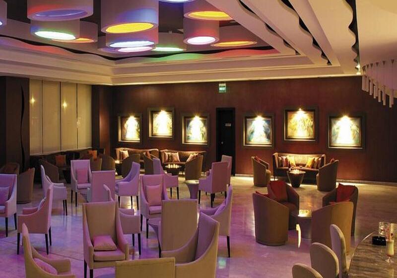 Korumar Hotel Deluxe