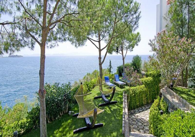 Korumar Hotel Deluxe